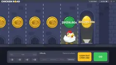 Миниатюра: Chicken Road на компьютере: курица перед золотым яйцом на финише